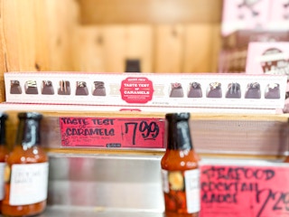 trader-joes-valentine-28