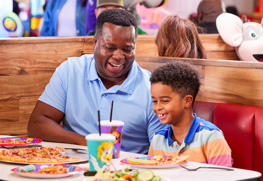 groupon-chuck-e-cheese-passes-oct-4