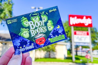 wendys-boo-books-coupons-sign-3x2