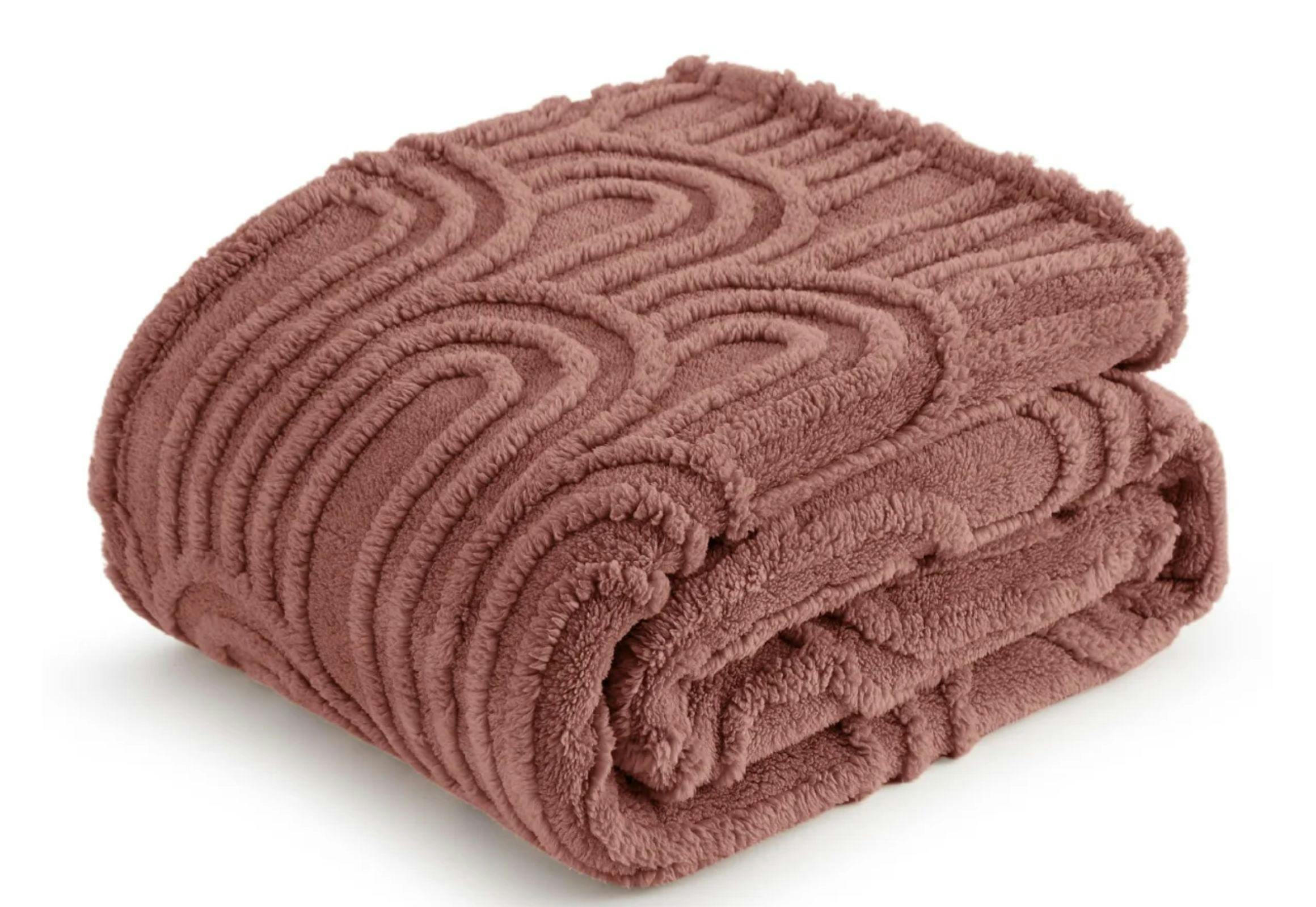 Bedsure GentleSoft Throw Fleece Blanket