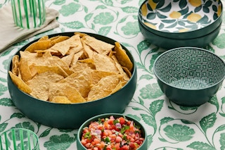 Walmart-Mainstays-by-Becky-G-dinnerware-1