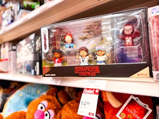 fisher-price-stranger-things-set-target3