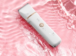 Bikini Trimmer, Dropped to $15.66 on Amazon card image