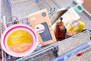 aldi kitchen products in a shopping cart