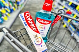 colgate toothpaste and mouthwash