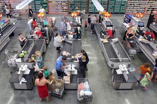 winco grocery store checkout area