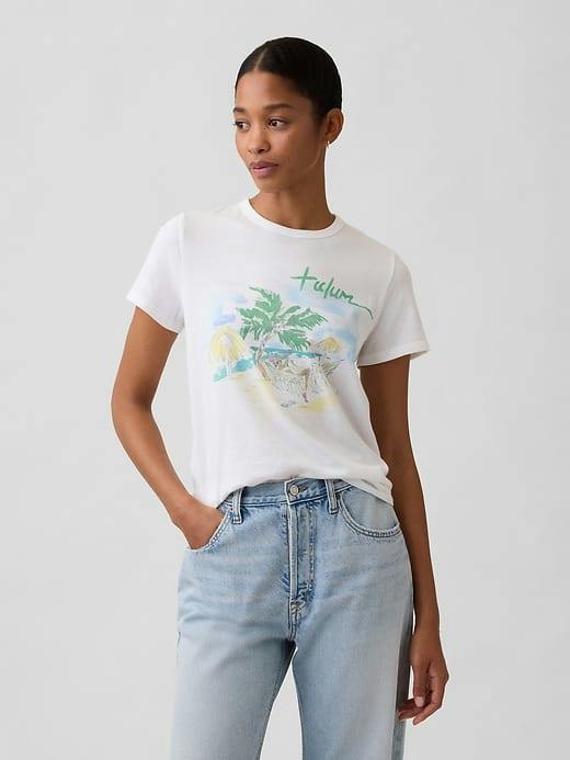 Gap Women's Adult Graphic T-Shirt