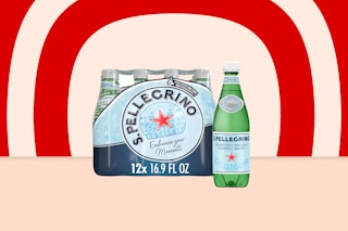 Water packaging on KCl template