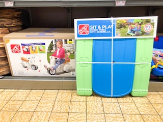 aldi step2 scooter and picnic table