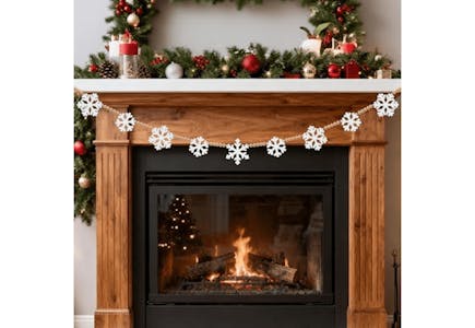 Christmas Snowflake Garland