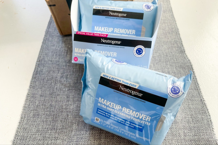 amazon-neutrogena-makeup-wipes