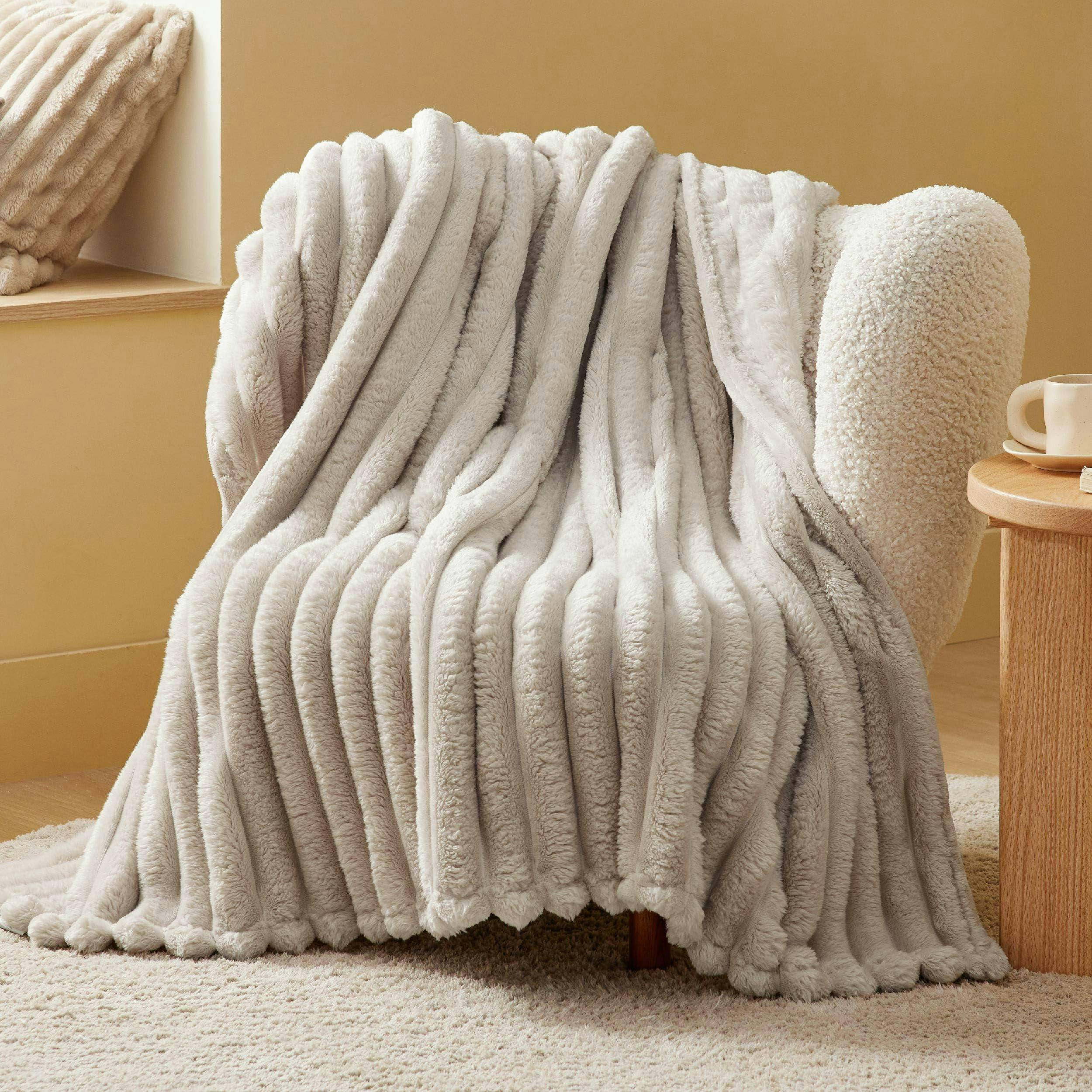 Bedsure Fleece Blanket