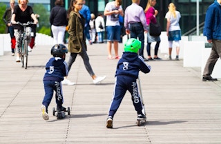 zulily-adidas-kids-clothing-sale-aug-2022