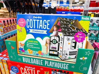 sams-club-buildable-playhouse