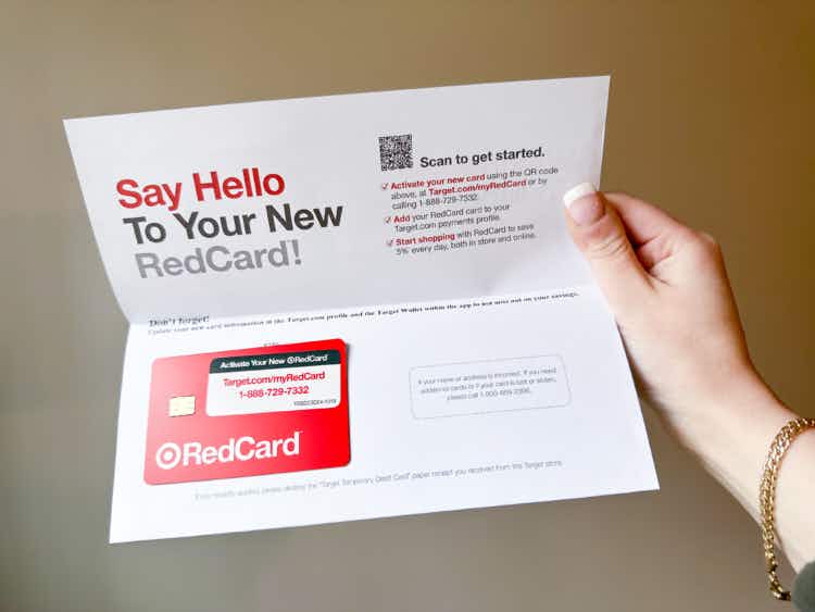 target-redcard-welcome-letter-4-2023-1679069701-1679069701-750x563