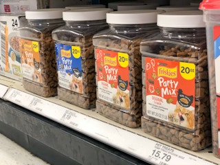 amazon pet day 2022 purina friskies party mix 3 1650551611 1650551611