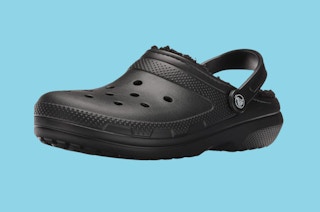 a black Crocs shoe