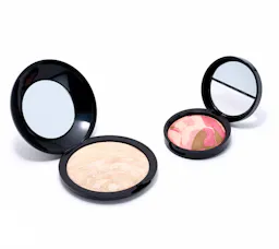 Laura Geller Balance-n-Brighten Set