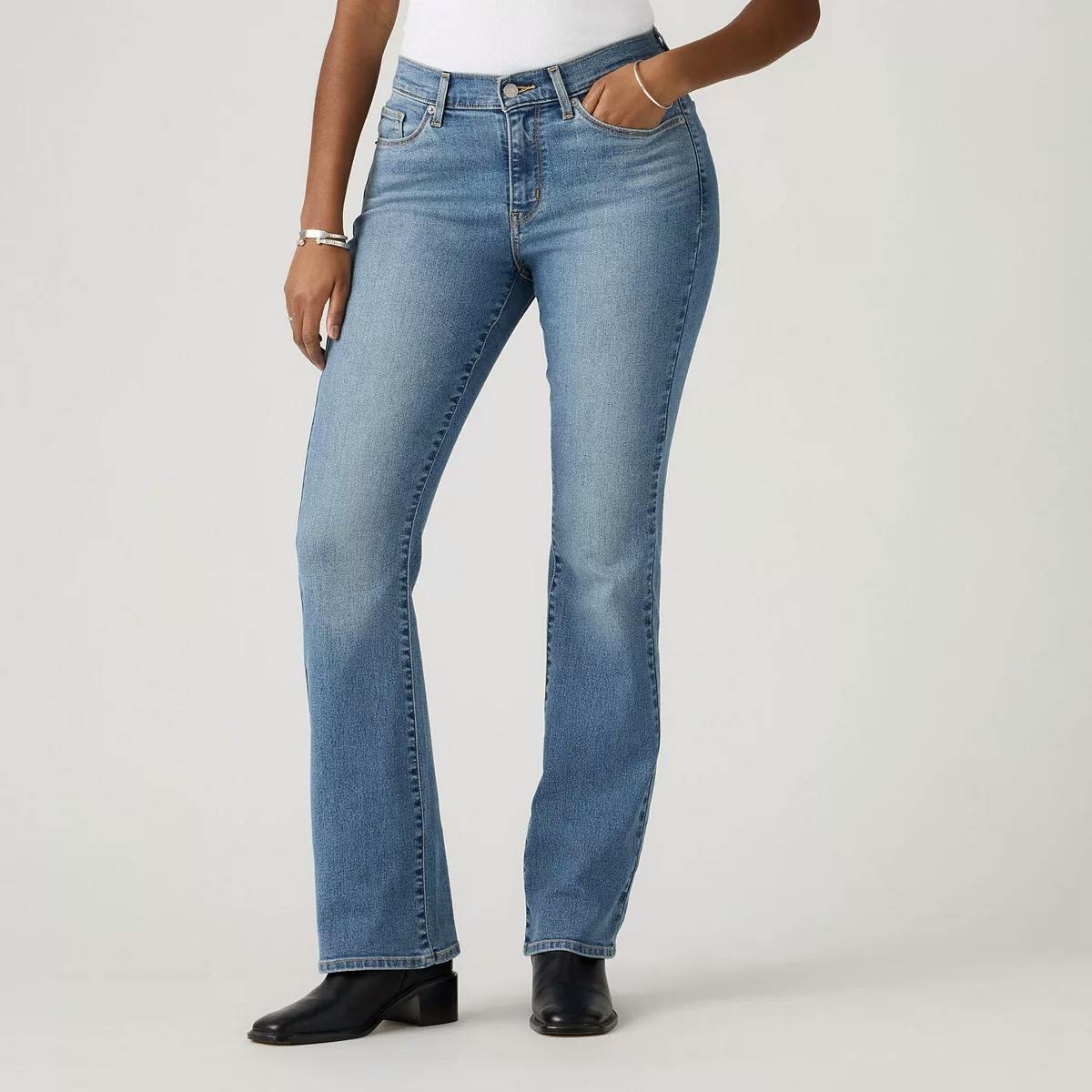Women's Levi's Classic Bootcut Jeans