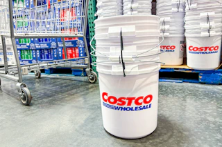 costco-warehouse-buckets
