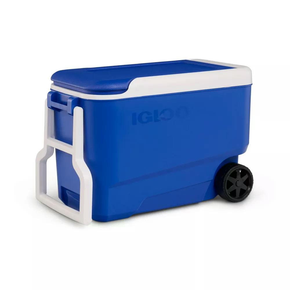 Igloo Rolling Cooler