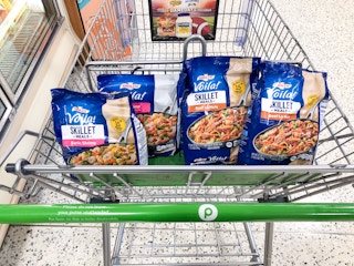 publix birds eye voila beef lo mein garlic shrimp