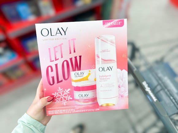 Olay Let It Glow Gift Set, Just $7.49 at Walgreens