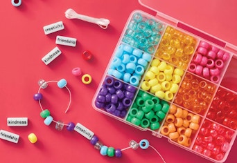 bracelet making kit