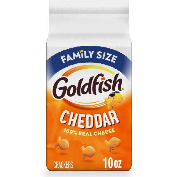 2 Goldfish Crackers
