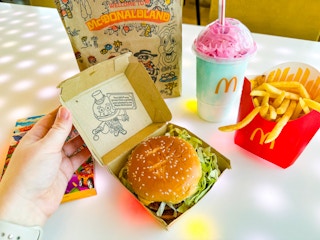 mcdonalds-mcdonaldland-adult-happy-meal-nostalgia-collectible-tin-kcl-3