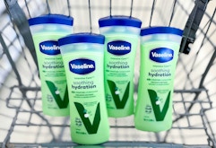 Vaseline 20.3-Ounce Body Lotion: Get 6 Bottles for Under $31 on Amazon