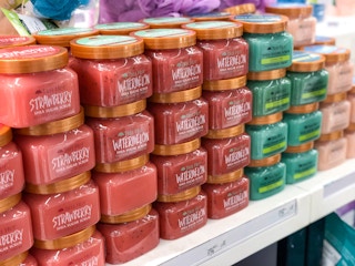 amazon tree hut shea sugar scrub 2022 1 1660147857 1660147857