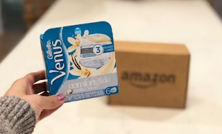 gillettevenusamazon1 1535380856