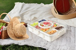 snackle box 