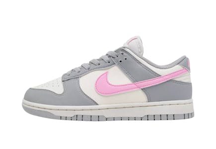 Nike Women’s Dunk Shoes