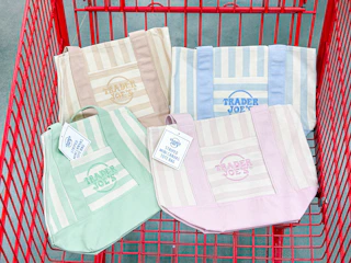 trader-joes-mini-striped-canvas-totes-2
