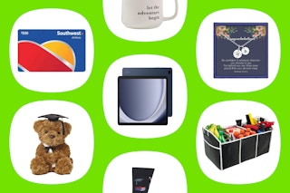 graphic of college graduation gifts