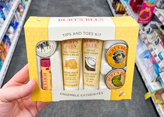 cvs-burts-bees-stocking-stuffer-2021