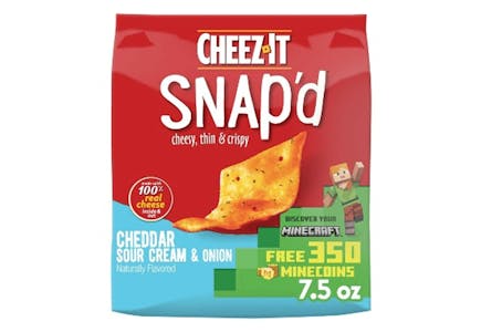 2 Cheez-It Snap'd Crackers