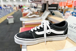 vans shoe display in dsw store with black shoe