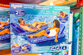 costco-aqua-luxury-pool-lounger
