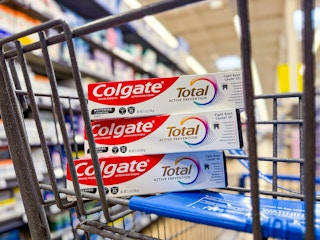 3 Colgate toothpastes in Walmart shopping cart