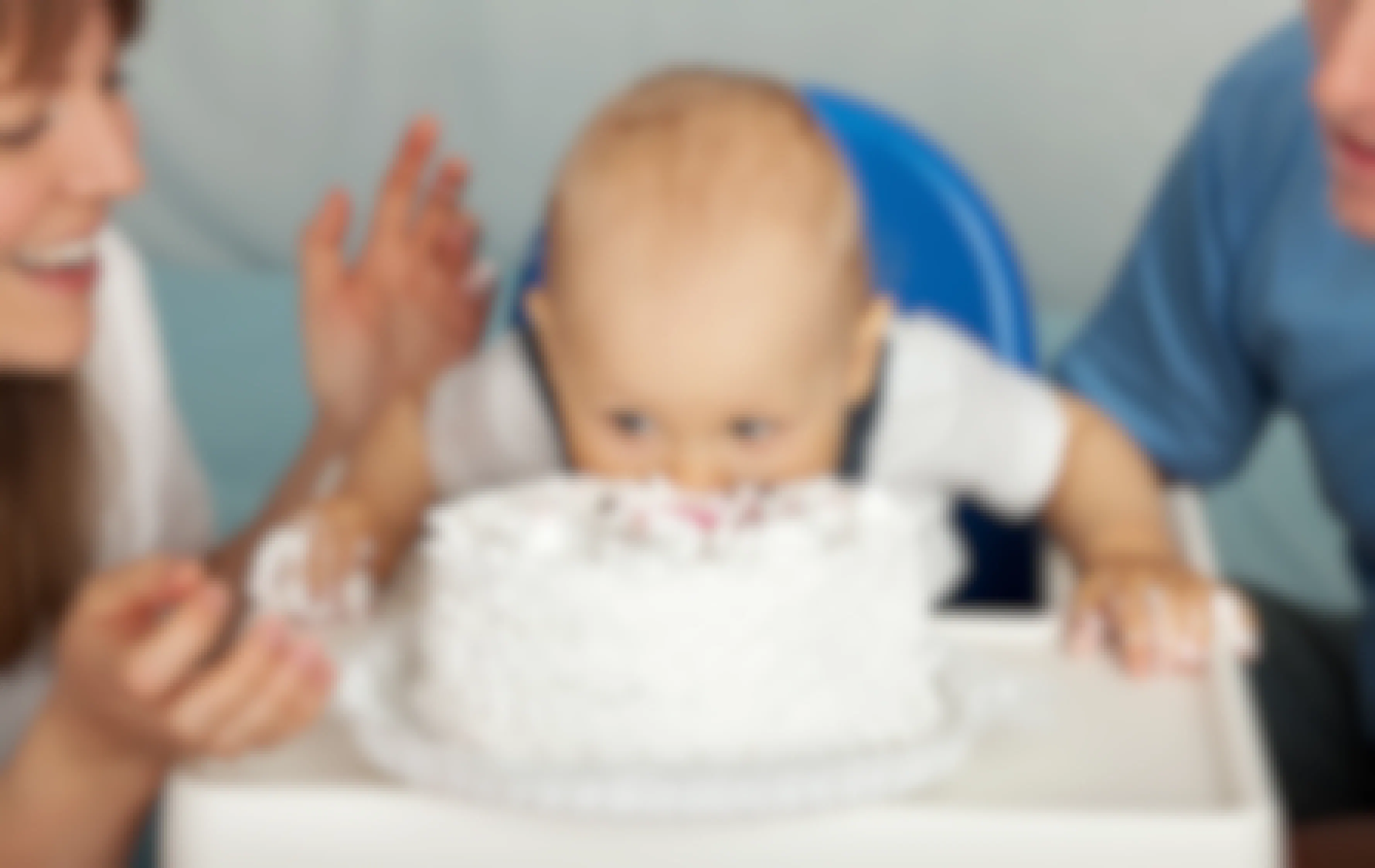 Sweeten Your Child's First Birthday: Where to Score a Free Smash Cake!
