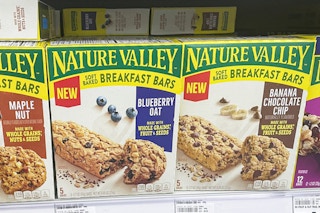 nature valley breakfast bars on shelf