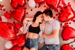 Valentine's Day Ideas Under $7 on Amazon card image