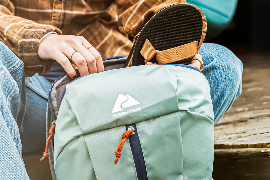 walmart-ozark-trail-day-pack-kcl-1