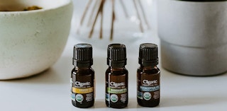 amazon clianic oils 1641997502 1641997502 e1641997597310