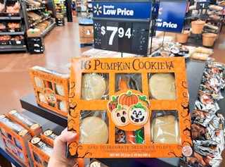 walmart-halloween-pumpkin-cookie-kit-2021