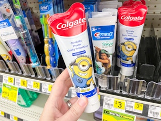 dollar general colgate minions toothpaste 2021 th 1640197656 1640197656