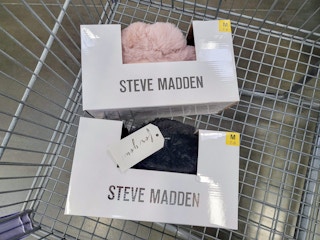 slippers
